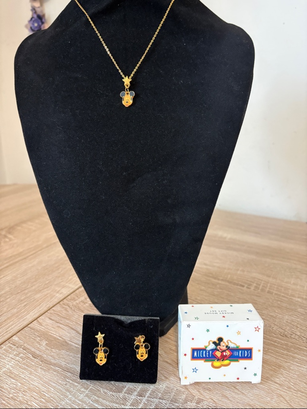 Vintage Avon Mickey Mouse Star Necklace and Earrings Set In Original Box